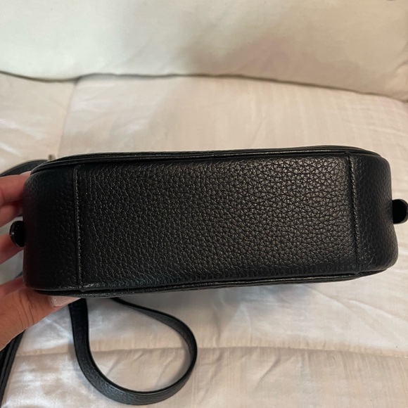 Kate Spade. Leather Black crossbody camera bag. Used once. Like new. - Picture 9 of 11